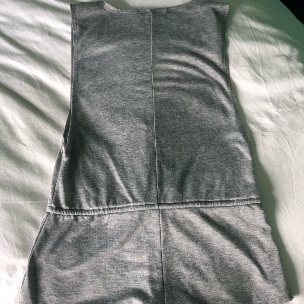 Deep V romper - Picture 4 of 4